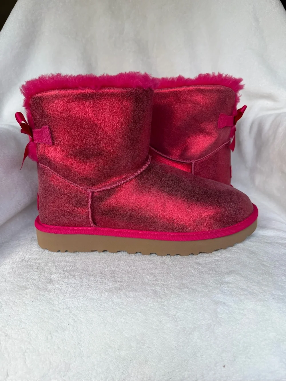 UGG featuring metallic